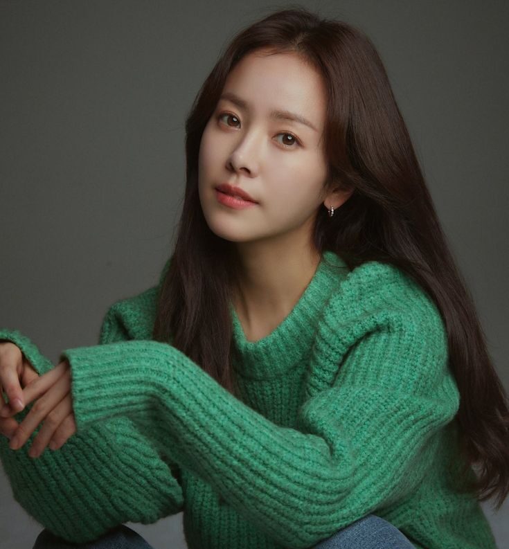 Han Ji-min em evento ou tapete vermelho