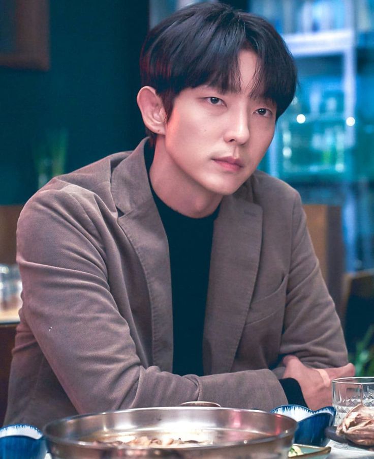Lee Joon Gi como Do Hyun Soo em Flower of Evil