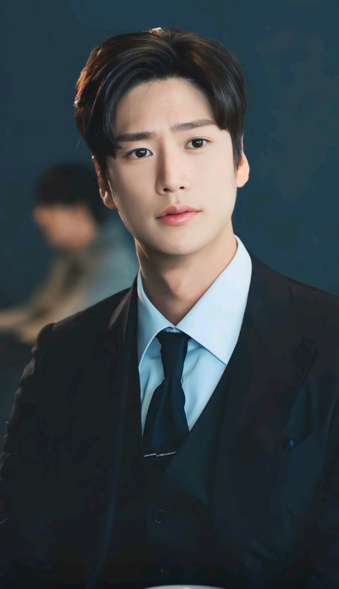 Na In-woo em cena rom&acirc;ntica de dorama moderno