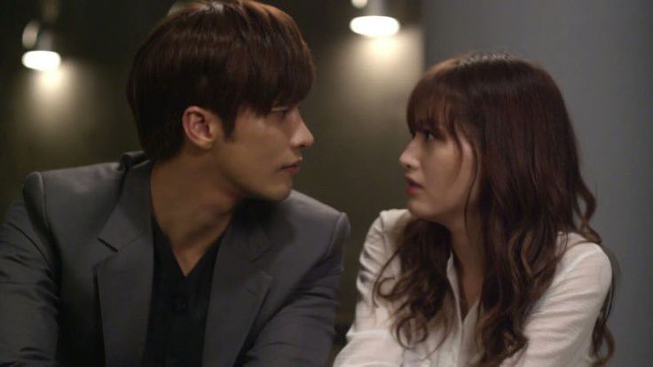 Cenas rom&acirc;nticas e humor leve em Noble, My Love